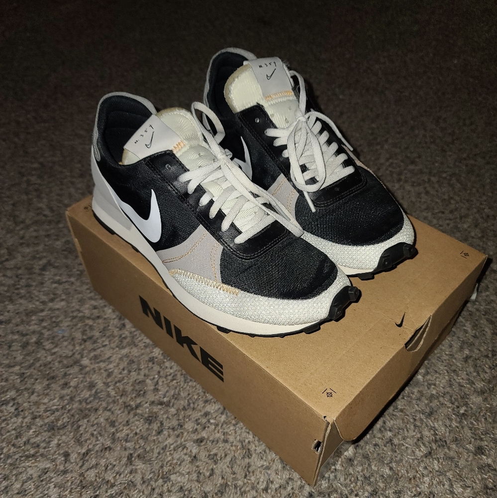 Nike DBreak Type SE